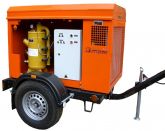 Винтовой компрессор ЗИФ СВЭ-5/1,0 в кожухе на шасси